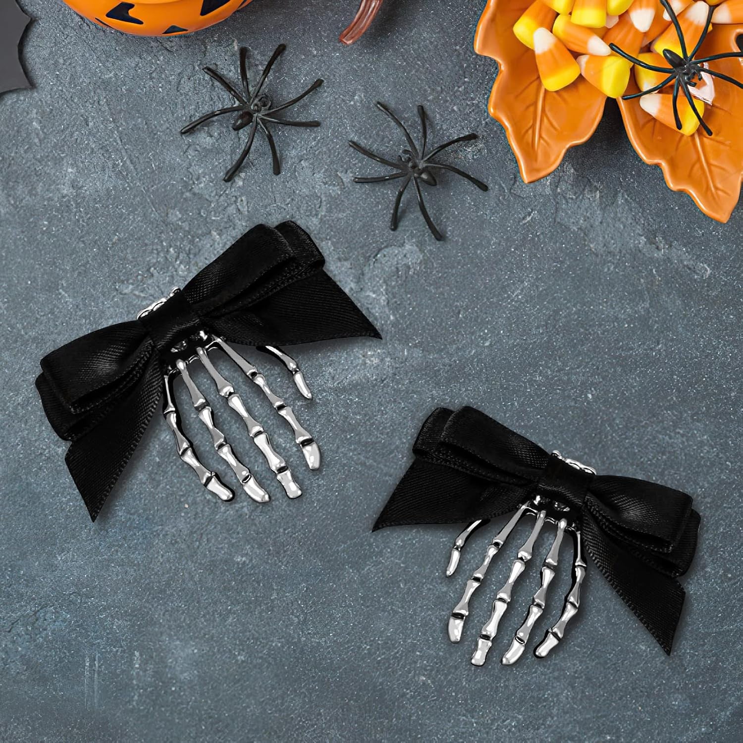 Halloween Skeleton Hands Hair Clips Goth Hair Clips Skull Hair Clip Halloween Hair Accessories Halloween Hair Clips for Women Girls (2PCS)