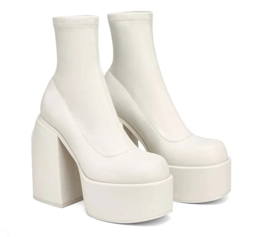 Modern Boots Women Platform Heels round Toe Leather Boot Chunky Heels Zipper Designer Block Heel Shoes Fashion Girls Casual Shoe